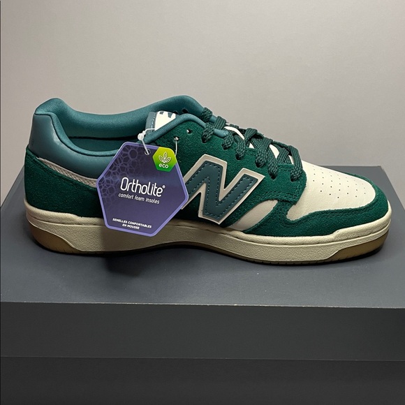 New Balance Shoes - NIB New Balance Women’s Green & Cream Low-Top Sneaker.  Size 7.5